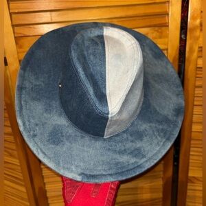 BCBGeneration Two-Tone Blue Fedora Hat